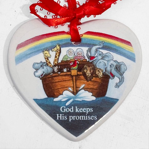 VTG 80s 90s Heart Shaped Noahs Ark Ornament God Keeps Promises Rainbow Ceramic - Picture 2 of 5